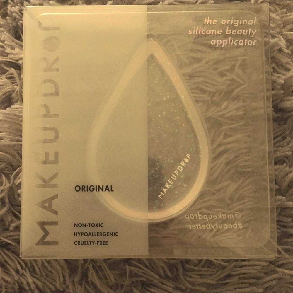 New in Box- MakeupDrop Silicone Makeup Applicator